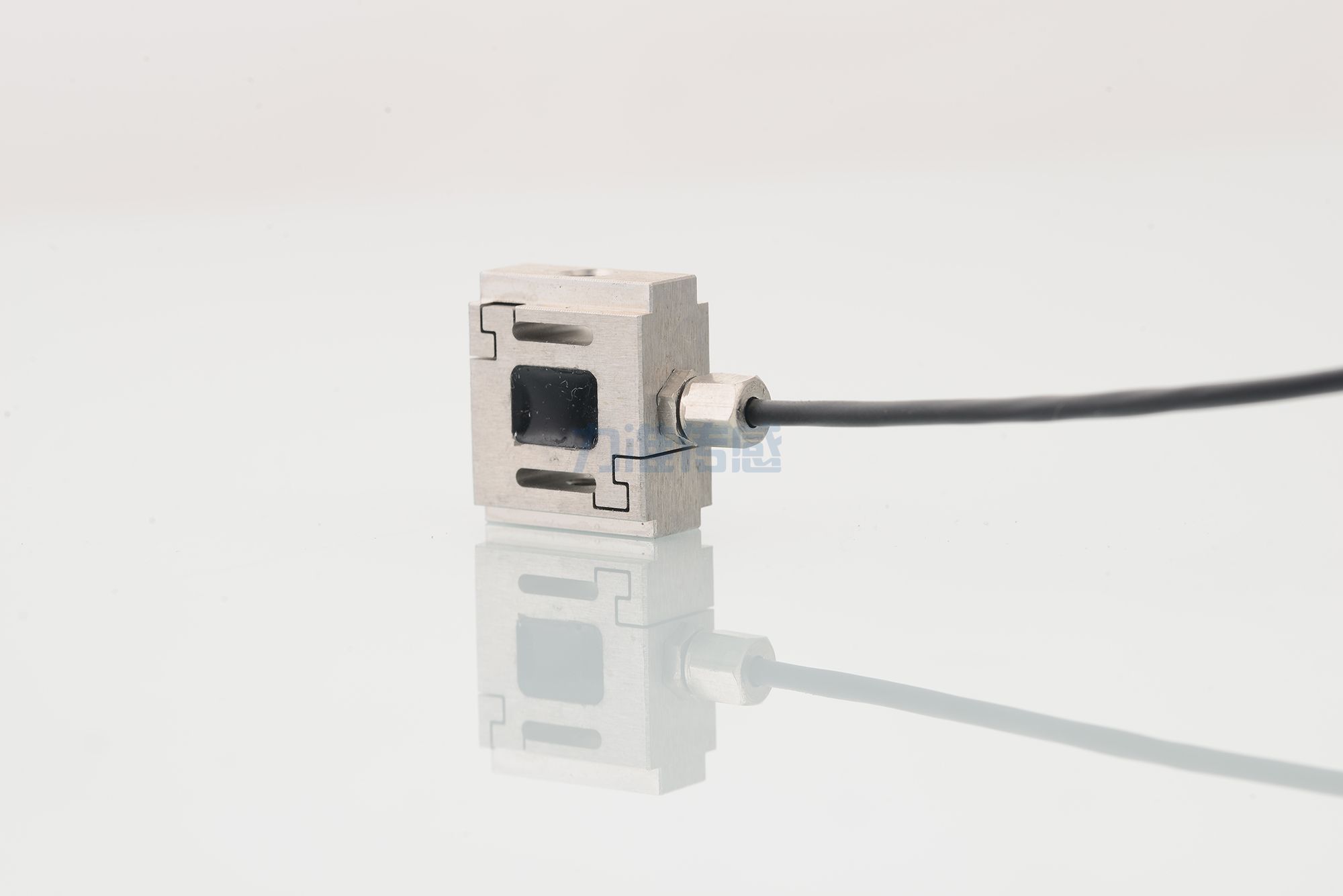 稱重傳感器與稱重模塊的區(qū)別在哪里?(圖1) DSC_7011.JPG